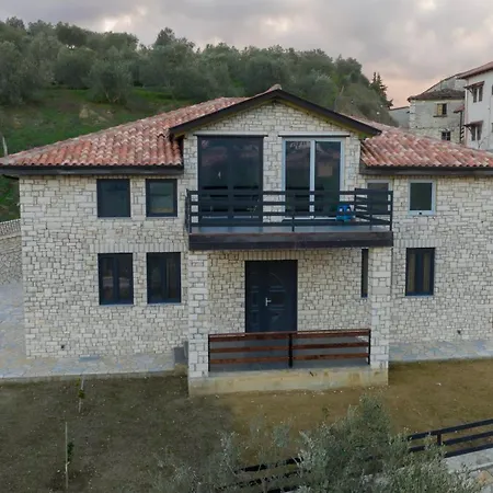Bed & Breakfast Balliu *