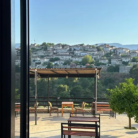Bed and Breakfast Balliu Μπεράτ